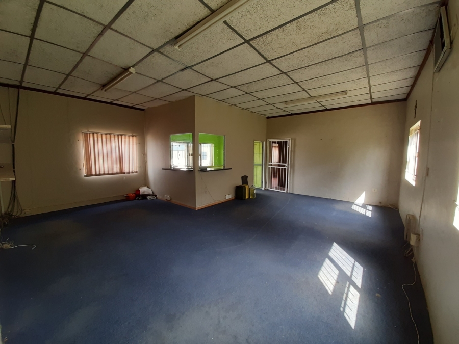 Commercial Property for Sale in Wilsonia Eastern Cape